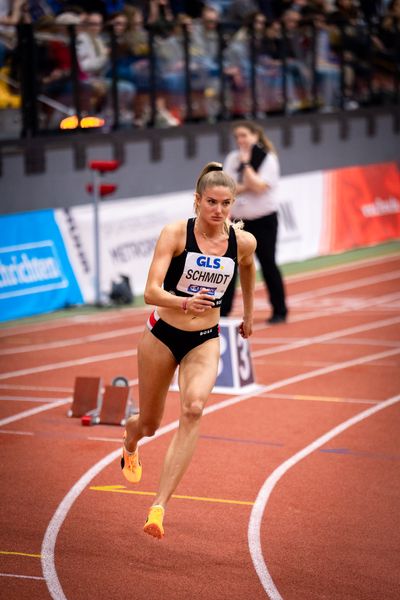 Alica Schmidt (SCC Berlin) bei den Deutschen Leichtathletik-Hallenmeisterschaften am 19.02.2023 in der Helmut-Koernig-Halle in Dortmund