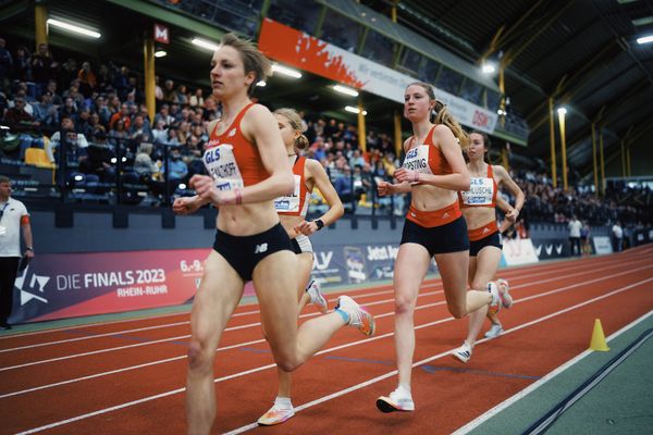 Marie Proepsting (VfL Eintracht Hannover) im 1500m Finale bei den Deutschen Leichtathletik-Hallenmeisterschaften am 18.02.2023 in der Helmut-Koernig-Halle in Dortmund