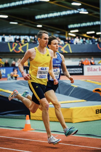 Luis Oberbeck (LG Goettingen) im 800m Finale bei den Deutschen Leichtathletik-Hallenmeisterschaften am 19.02.2023 in der Helmut-Koernig-Halle in Dortmund