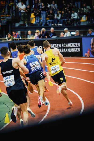 Luis Oberbeck (LG Goettingen) im 800m Finale bei den Deutschen Leichtathletik-Hallenmeisterschaften am 19.02.2023 in der Helmut-Koernig-Halle in Dortmund