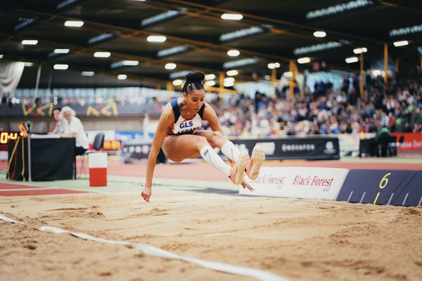 Mikaelle Assani (LG Region Karlsruhe) bei den Deutschen Leichtathletik-Hallenmeisterschaften am 19.02.2023 in der Helmut-Koernig-Halle in Dortmund