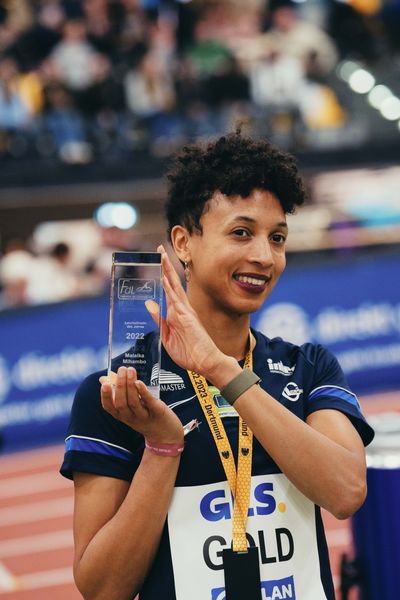 Malaika Mihambo (LG Kurpfalz) bei den Deutschen Leichtathletik-Hallenmeisterschaften am 19.02.2023 in der Helmut-Koernig-Halle in Dortmund