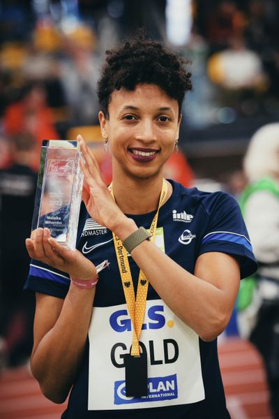 Malaika Mihambo (LG Kurpfalz) bei den Deutschen Leichtathletik-Hallenmeisterschaften am 19.02.2023 in der Helmut-Koernig-Halle in Dortmund