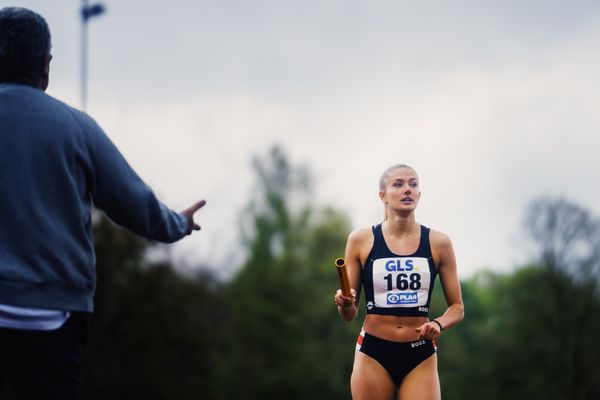 Alica Schmidt (SCC Berlin) am 29.04.2023 bei den deutschen Meisterschaften Langstaffel in Bietigheim-Bissingen