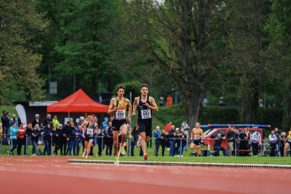 Nick Jaeger (LSC Hoechstadt/Aisch), Oliver Kreisel (SC DHfK Leipzig e.V.) am 29.04.2023 bei den deutschen Meisterschaften Langstaffel in Bietigheim-Bissingen