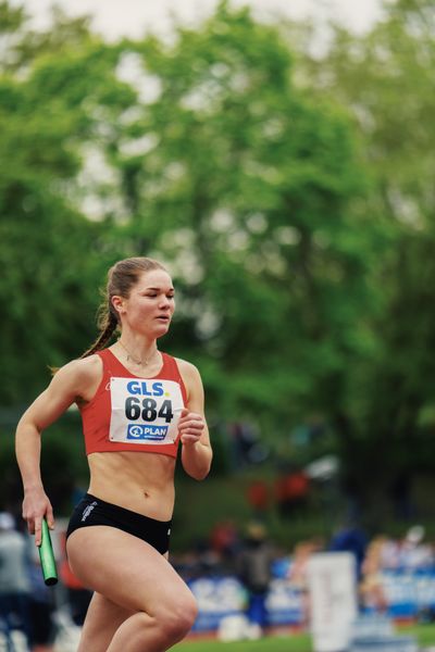 Christina Lehnen (LG Brillux Muenster) am 29.04.2023 bei den deutschen Meisterschaften Langstaffel in Bietigheim-Bissingen