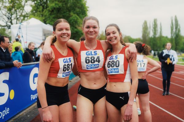 Anna Kamp (LG Brillux Muenster), Christina Lehnen (LG Brillux Muenster), Franziska Dinkelborg (LG Brillux Muenster) am 29.04.2023 bei den deutschen Meisterschaften Langstaffel in Bietigheim-Bissingen