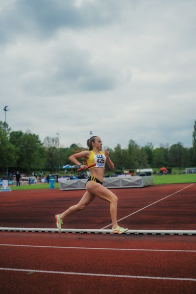 Lera Miller (VfL Loeningen) am 29.04.2023 bei den deutschen Meisterschaften Langstaffel in Bietigheim-Bissingen