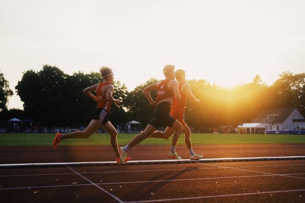 Fabio Heitboehmer (LG Olympia Dortmund), Lorenz Rau (ASC 1990 Breidenbach), Steffen Riestenpatt (TSV Bayer 04 Leverkusen) am 07.06.2023 beim Jump n Run Meeting im Stadion Dortmund-Hacheney in Dortmund