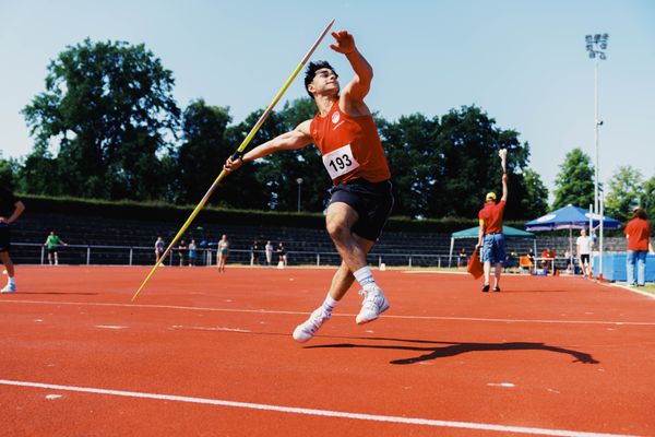 Lukas Tsoleridis (VfL Eintracht Hannover) beim Speerwurf am 11.06.2023 waehrend den NLV + BLV U20/U16 Landesmeisterschaften im Stadion Berliner Ring in Verden