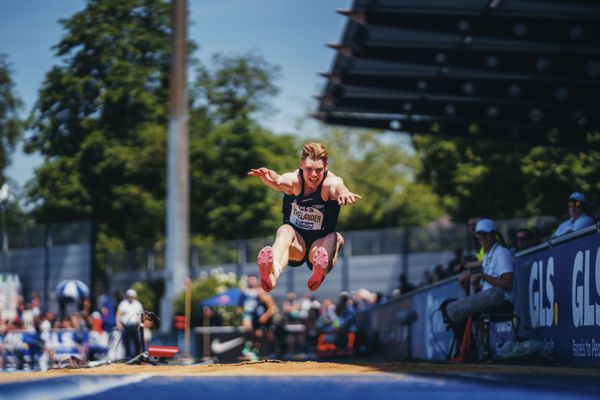 Jacob Thelander (SWE Schweden) im Weitsprung am 17.06.2023 beim Stadtwerke Ratingen Mehrkampf-Meeting im Stadion am Stadionring in Ratingen