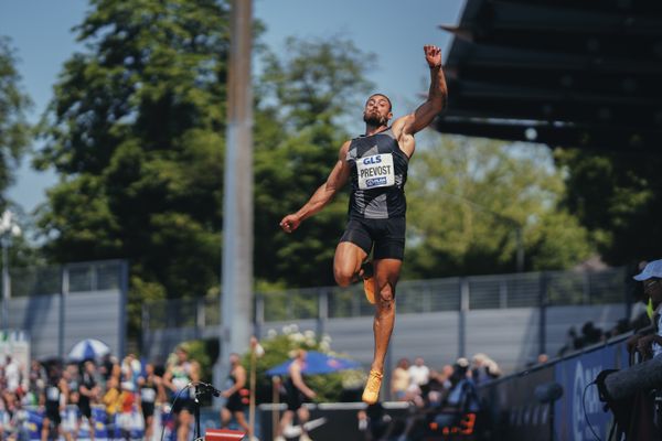 Arthur Prevost (FRA/Frankreich) im Weitsprung am 17.06.2023 beim Stadtwerke Ratingen Mehrkampf-Meeting im Stadion am Stadionring in Ratingen