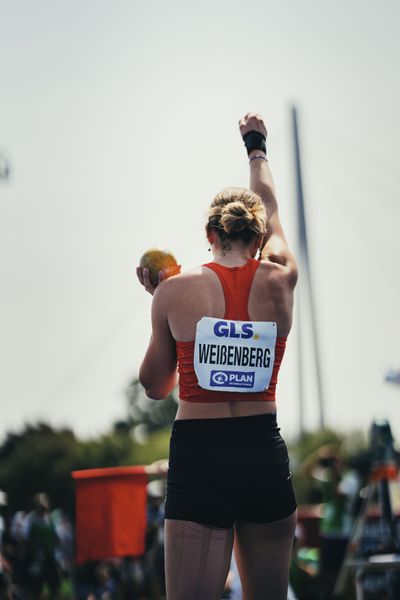 Sophie Weißenberg (GER/TSV Bayer 04 Leverkusen) beim Kugelstoßen am 17.06.2023 beim Stadtwerke Ratingen Mehrkampf-Meeting im Stadion am Stadionring in Ratingen