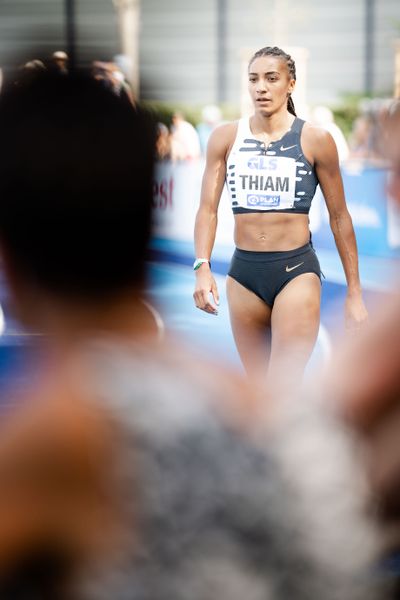 Nafissatou Thiam (BEL/Belgien) ueber 200m am 17.06.2023 beim Stadtwerke Ratingen Mehrkampf-Meeting im Stadion am Stadionring in Ratingen