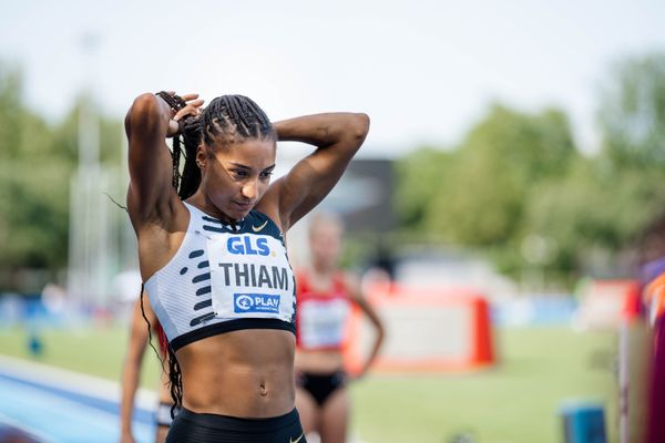 Nafissatou Thiam (BEL/Belgien) ueber 200m am 17.06.2023 beim Stadtwerke Ratingen Mehrkampf-Meeting im Stadion am Stadionring in Ratingen