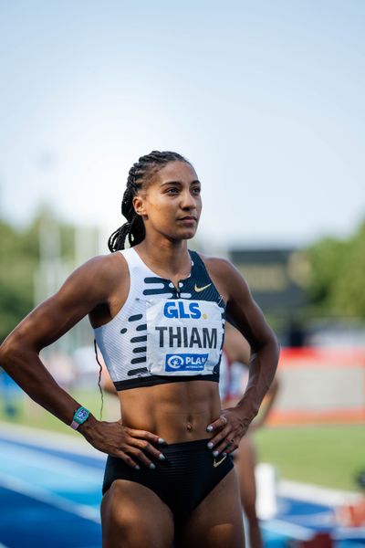 Nafissatou Thiam (BEL/Belgien) ueber 200m am 17.06.2023 beim Stadtwerke Ratingen Mehrkampf-Meeting im Stadion am Stadionring in Ratingen