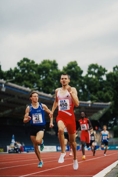 Adrian Engstler (TV Villingen) und Franz Walther (Dresdner SC 1898) am 01.07.2023 waehrend den deutschen U23 Leichtathletik-Meisterschaften im Jahnstadion in Göttingen