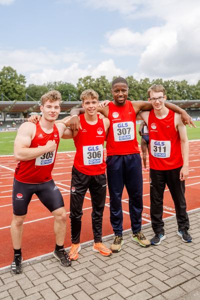 Frederik Postler (VfL Eintracht Hannover), Fabio Borchardt (VfL Eintracht Hannover), Fawzane Salifou (VfL Eintracht Hannover), Phil Halfmann (VfL Eintracht Hannover) am 02.07.2023 waehrend den deutschen U23 Leichtathletik-Meisterschaften im Jahnstadion in Göttingen