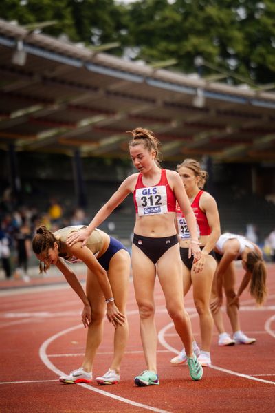 Lara Tortell (Athletics Team Karben), Smilla Kolbe (VfL Eintracht Hannover) am 02.07.2023 waehrend den deutschen U23 Leichtathletik-Meisterschaften im Jahnstadion in Göttingen