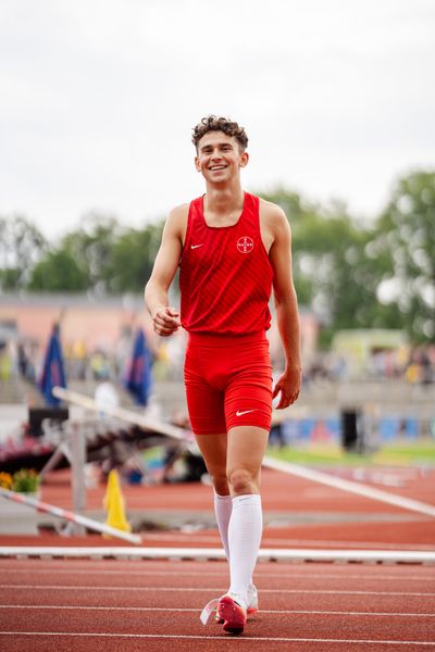 Luke Zenker (TSV Bayer 04 Leverkusen) beim Stabhochsprung am 02.07.2023 waehrend den deutschen U23 Leichtathletik-Meisterschaften im Jahnstadion in Göttingen