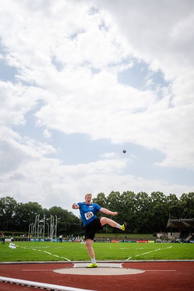 Eric Maihoefer (VfL Sindelfingen) beim Kugelstossen am 02.07.2023 waehrend den deutschen U23 Leichtathletik-Meisterschaften im Jahnstadion in Göttingen