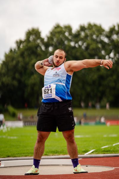 Tizian Lauria (VfL Sindelfingen) beim Kugelstoßen am 02.07.2023 waehrend den deutschen U23 Leichtathletik-Meisterschaften im Jahnstadion in Göttingen