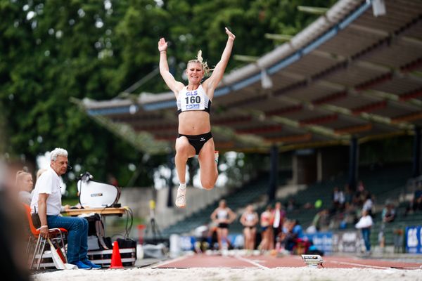 Hannah Woerlein (TSV Ochenbruck) im Weitsprung am 02.07.2023 waehrend den deutschen U23 Leichtathletik-Meisterschaften im Jahnstadion in Göttingen