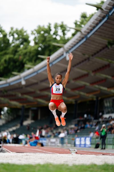 Mikaelle Assani (SCL Heel Baden-Baden) im Weitsprung am 02.07.2023 waehrend den deutschen U23 Leichtathletik-Meisterschaften im Jahnstadion in Göttingen