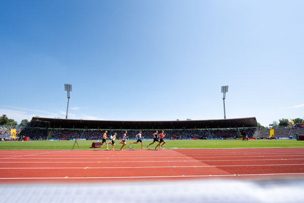 Marvin Heinrich (Eintracht Frankfurt e.V.), Oskar Schwarzer (TV Gross-Gerau), Maximilian Pingpank (Hannover Athletics), Hannes Braunstein (LG Ortenau Nord), Lasse Funck (LG Olympia Dortmund) ueber 800m während der 113. Deutschen Leichtathletik-Meisterschaften am 08.07.2023 im Auestadion in Kassel