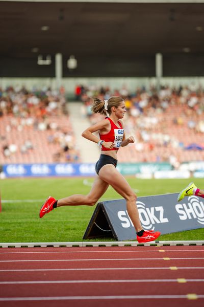 Katharina Saathoff (Braunschweiger Laufclub) während der 113. Deutschen Leichtathletik-Meisterschaften am 08.07.2023 im Auestadion in Kassel