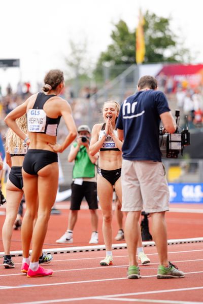 Alina Ammann (TuS Esingen), Christina Hering (LG Stadtwerke Muenchen) während der 113. Deutschen Leichtathletik-Meisterschaften am 09.07.2023 im Auestadion in Kassel