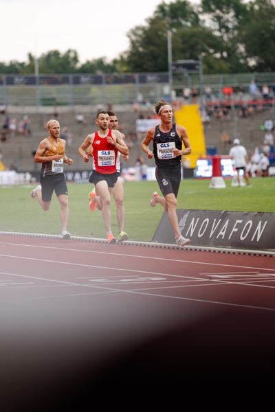 Aaron Davor Bienenfeld (SSC Hanau-Rodenbach), Maximilian Thorwirth (SFD 75 Duesseldorf-Sued), Sam Persons (SCC Berlin), Florian Bremm (LSC Hoechstadt/Aisch) während der 113. Deutschen Leichtathletik-Meisterschaften am 09.07.2023 im Auestadion in Kassel