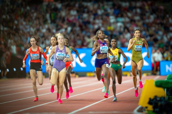 Lore Hoffmann (SUI/Switzerland), Jemma Reekie (GBR/Great Britain & N.I.), Christina Hering (GER/Germany) during the 800 Metres Semi-final Day 7 of the World Athletics Championships Budapest 23 at the National Athletics Centre in Budapest, Hungary on August 25, 2023.