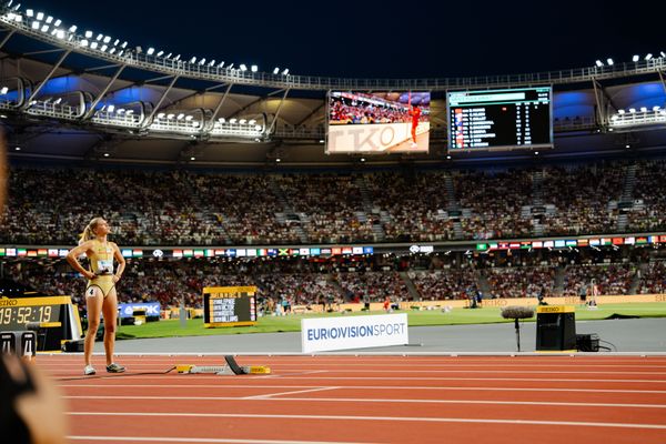 Luna Thiel (GER/Germany) during the 4x400 Metres Relay on Day 8 of the World Athletics Championships Budapest 23 at the National Athletics Centre in Budapest, Hungary on August 26, 2023.