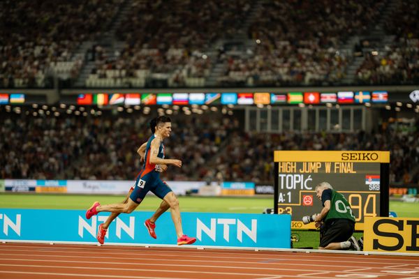 Jakob Ingebrigtsen (NOR/Norway) during the 5000 Metres on Day 9 of the World Athletics Championships Budapest 23 at the National Athletics Centre in Budapest, Hungary on August 27, 2023.