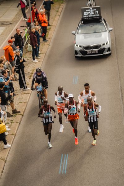 Eliud Kipchoge (KEN/Kenya) am 24.09.2023 beim Berlin Marathon in Berlin