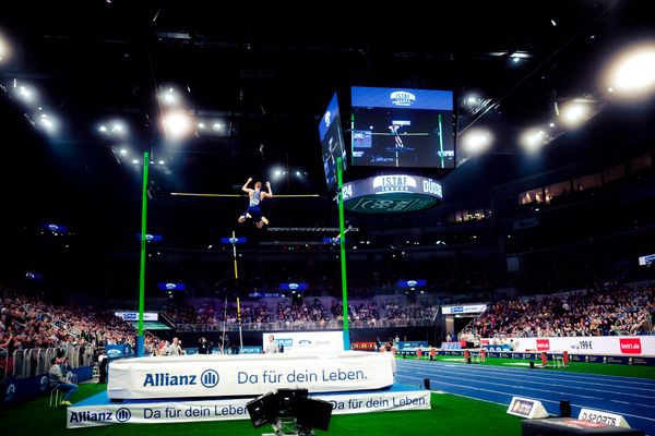 Sam Kendricks (USA) beim 4. ISTAF INDOOR Düsseldorf am 04.02.2024 im PSD Bank Dome in Düsseldorf