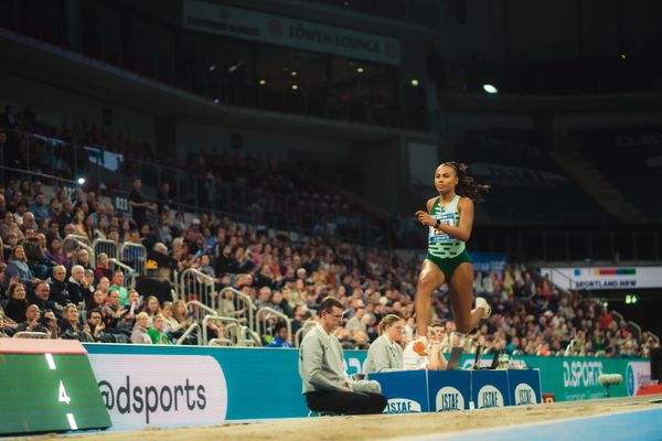 Laura Raquel Müller (GER/Unterländer LG) beim 4. ISTAF INDOOR Düsseldorf am 04.02.2024 im PSD Bank Dome in Düsseldorf