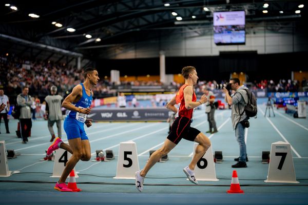 Artur Beimler (Braunschweiger Laufclub), Florian Zittel (TV Wattenscheid 01) am 17.02.2024 während den 71. Deutschen Leichtathletik-Hallenmeisterschaften in der QUARTERBACK Immobilien ARENA in Leipzig