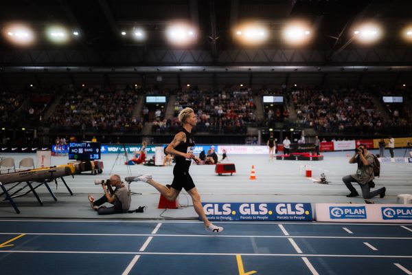 Robert Farken (SC DHfK Leipzig e.V.) am 17.02.2024 während den 71. Deutschen Leichtathletik-Hallenmeisterschaften in der QUARTERBACK Immobilien ARENA in Leipzig