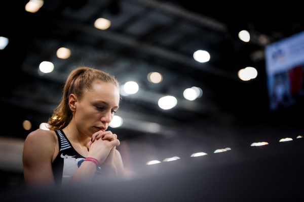 Alina Ammann (TuS Esingen) im 800m Vorlauf am 17.02.2024 während den 71. Deutschen Leichtathletik-Hallenmeisterschaften in der QUARTERBACK Immobilien ARENA in Leipzig