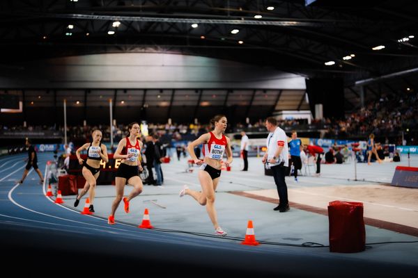 Carolin Bothe (LG Olympia Dortmund), Radha Fiedler (LG Rhein-Wied), Lisa Lankes (SC DHfK Leipzig e.V.) am 17.02.2024 während den 71. Deutschen Leichtathletik-Hallenmeisterschaften in der QUARTERBACK Immobilien ARENA in Leipzig