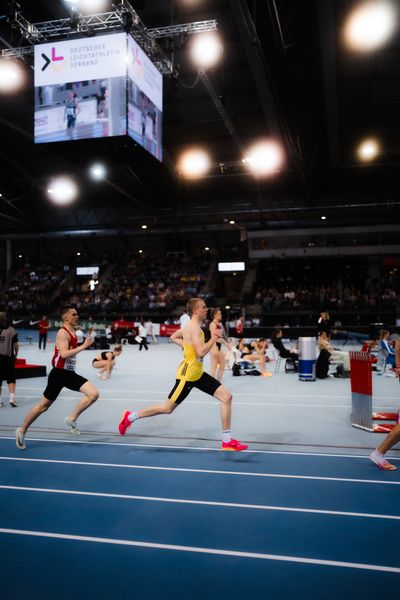 Emil Meggle (LG Göttingen) am 17.02.2024 während den 71. Deutschen Leichtathletik-Hallenmeisterschaften in der QUARTERBACK Immobilien ARENA in Leipzig