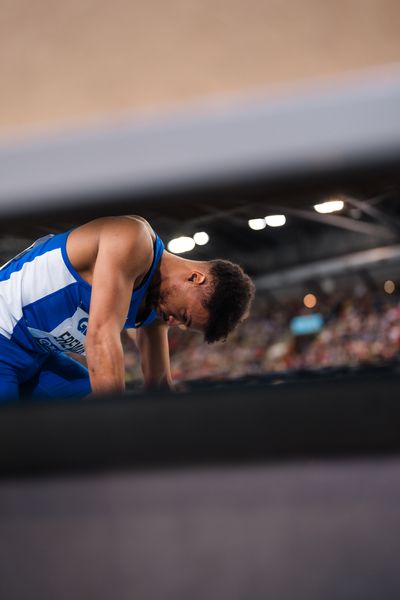 Robin Erewa (TV Wattenscheid 01) im  Startblock am 18.02.2024 während den 71. Deutschen Leichtathletik-Hallenmeisterschaften in der QUARTERBACK Immobilien ARENA in Leipzig