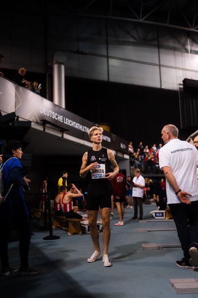 Robert Farken (SC DHfK Leipzig e.V.) am 18.02.2024 während den 71. Deutschen Leichtathletik-Hallenmeisterschaften in der QUARTERBACK Immobilien ARENA in Leipzig