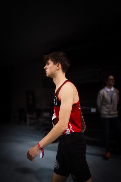 Elias Crystalla (LG Osnabrück) am 18.02.2024 während den 71. Deutschen Leichtathletik-Hallenmeisterschaften in der QUARTERBACK Immobilien ARENA in Leipzig