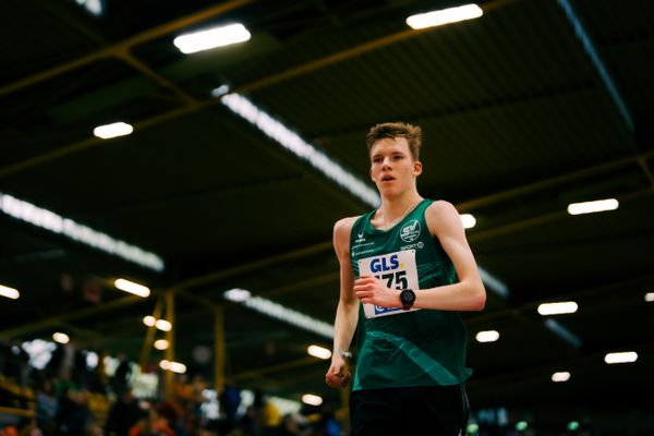 Nick Joel Richardt (SV Halle) waehrend der 55. Deutsche Jugend-Hallenmeisterschaften U20 am 24.02.2024 in der Helmut-Körnig-Halle in Dortmund