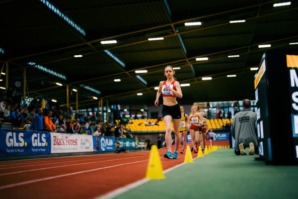 Franziska Gruhn (Dresdner SC 1898) waehrend der 55. Deutsche Jugend-Hallenmeisterschaften U20 am 24.02.2024 in der Helmut-Körnig-Halle in Dortmund