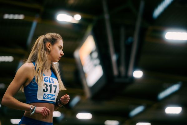 Lotta-Henrike Werner (LG Weserbergland) im Weitsprung waehrend der 55. Deutsche Jugend-Hallenmeisterschaften U20 am 24.02.2024 in der Helmut-Körnig-Halle in Dortmund