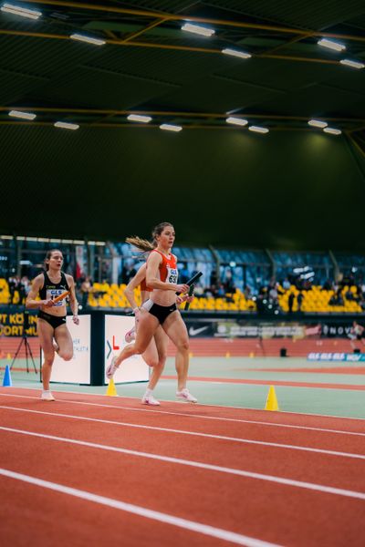 Carolin Bothe (LG Olympia Dortmund) waehrend der 55. Deutsche Jugend-Hallenmeisterschaften U20 am 24.02.2024 in der Helmut-Körnig-Halle in Dortmund